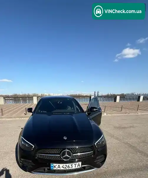 Mercedes-Benz E-Class 2023, фото з оголошення 1 з 9, VIN W1NFD0KB4TB528932