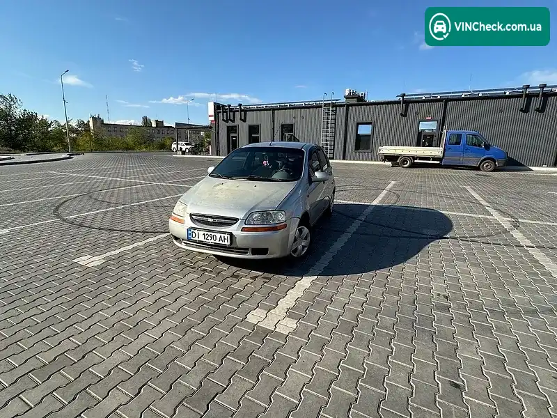 Chevrolet Aveo 2005, фото з оголошення 1 з 18, VIN Y6DSF48YE5B480278
