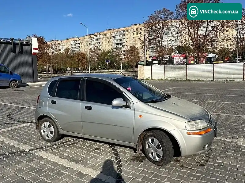 Chevrolet Aveo 2005, фото з оголошення 2 з 18, VIN Y6DSF48YE5B480278