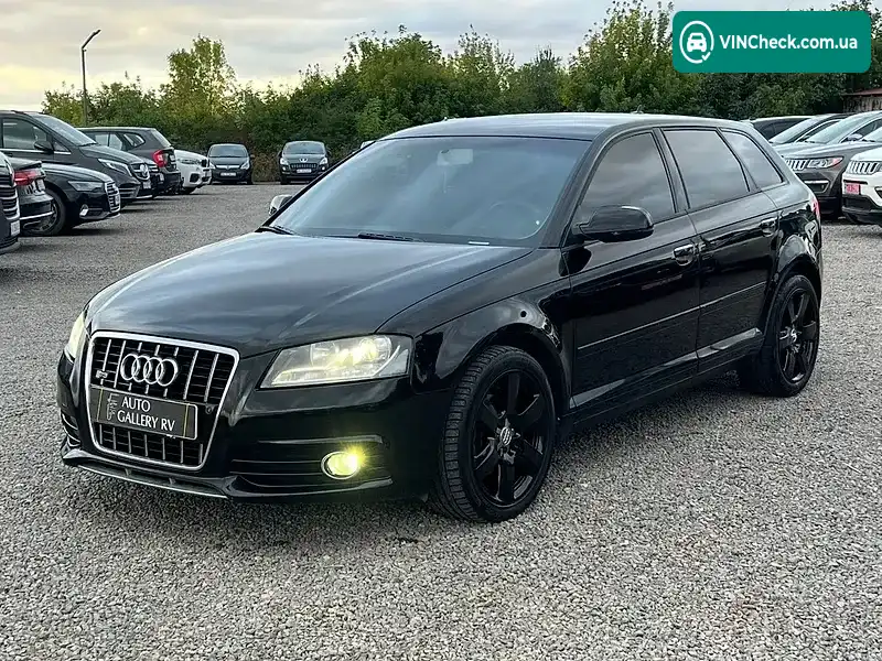 Audi A3 2011, фото з оголошення 2 з 20, VIN WAUBJAFM4CA006725