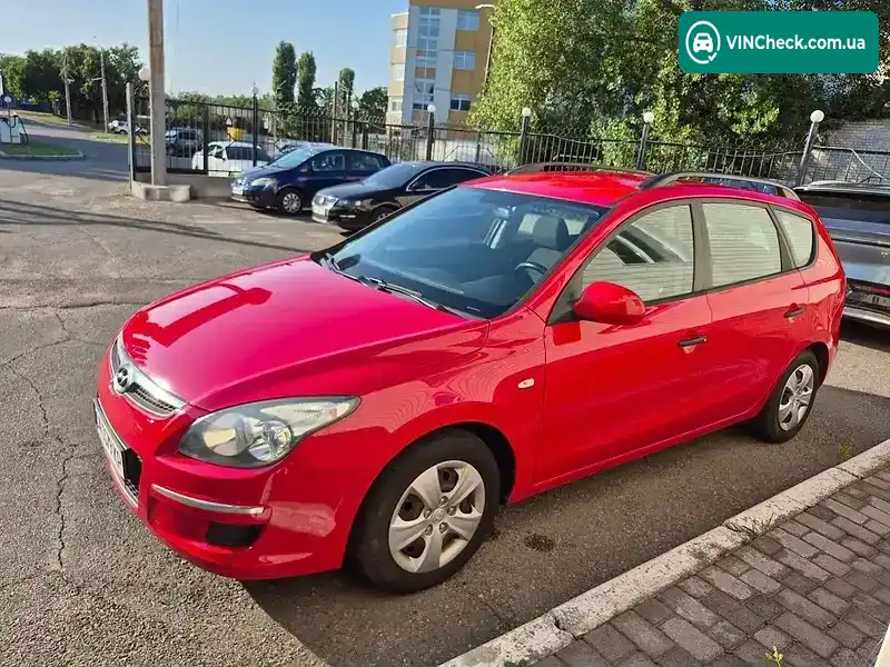 Hyundai i30 2009, фото з оголошення 1 з 18, VIN TMADB81CP9J006031