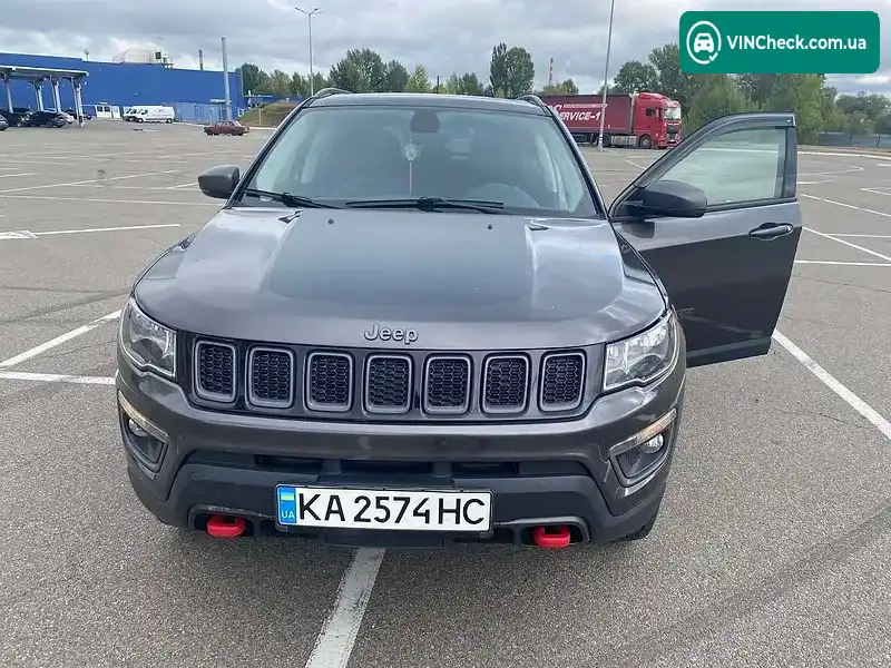 Jeep Compass 2018, фото з оголошення 2 з 20, VIN 3C4NJDDB1JT376569