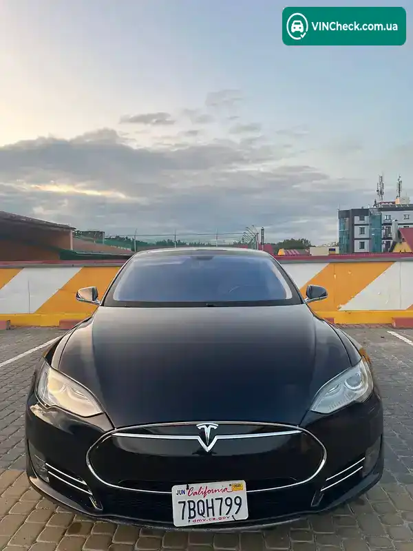 Tesla Model S 2013, фото з оголошення 2 з 20, VIN 5YJSA1AGXDFP13700
