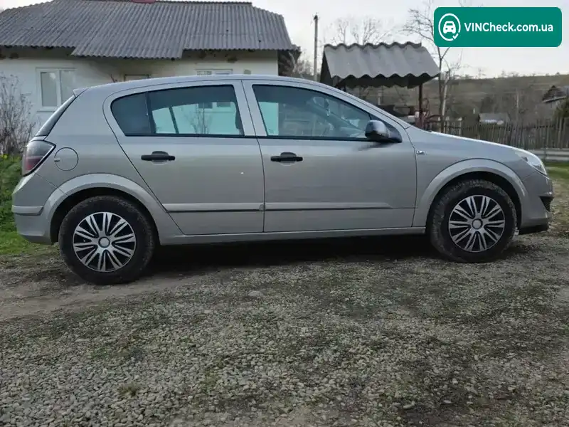 Opel Astra 2007, фото з оголошення 2 з 10, VIN Y6D0AHL4882022710