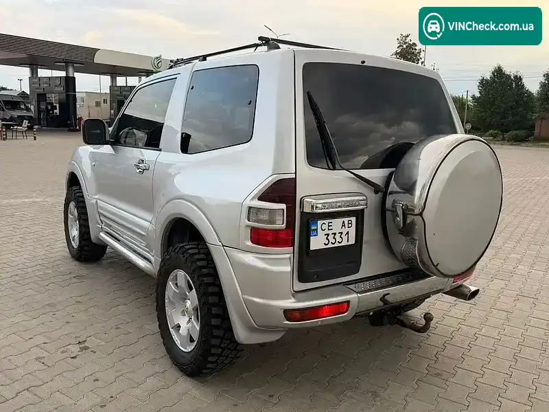 Mitsubishi Pajero 2000, фото з оголошення 1 з 12, VIN JMBMYV68W1J000289