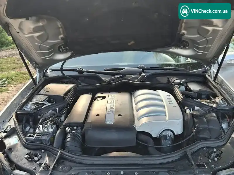 Mercedes-Benz E-Class 2003, фото з оголошення 1 з 13, VIN WDB2110041A329833