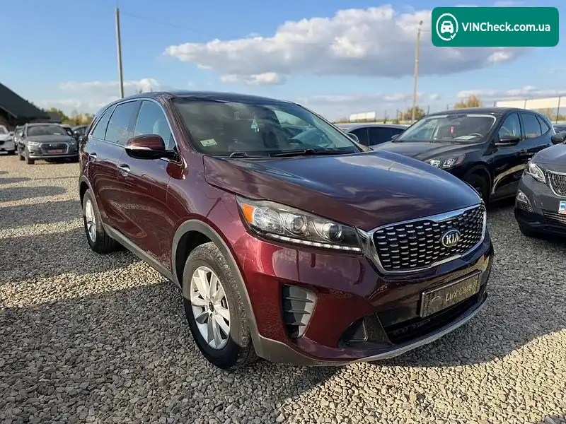 Kia Sorento 2018, фото з оголошення 2 з 15, VIN 5XYPGDA3XKG504255
