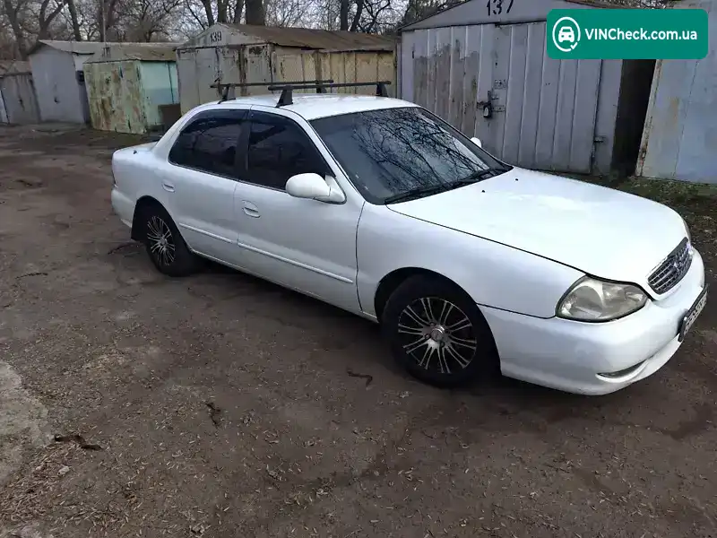Kia Clarus 2000, фото з оголошення 1 з 10, VIN KNAGC2292Y5531561