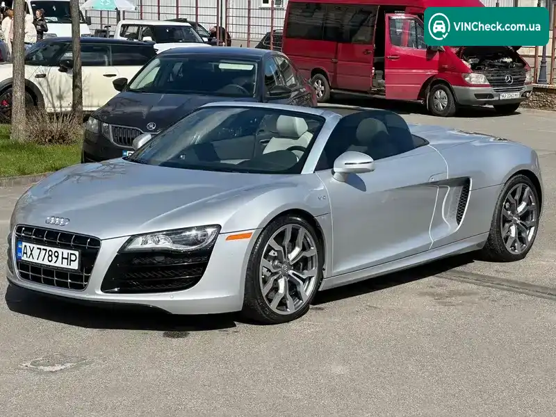 Audi R8 2011, фото з оголошення 1 з 20, VIN WUATNAFG3BN001323