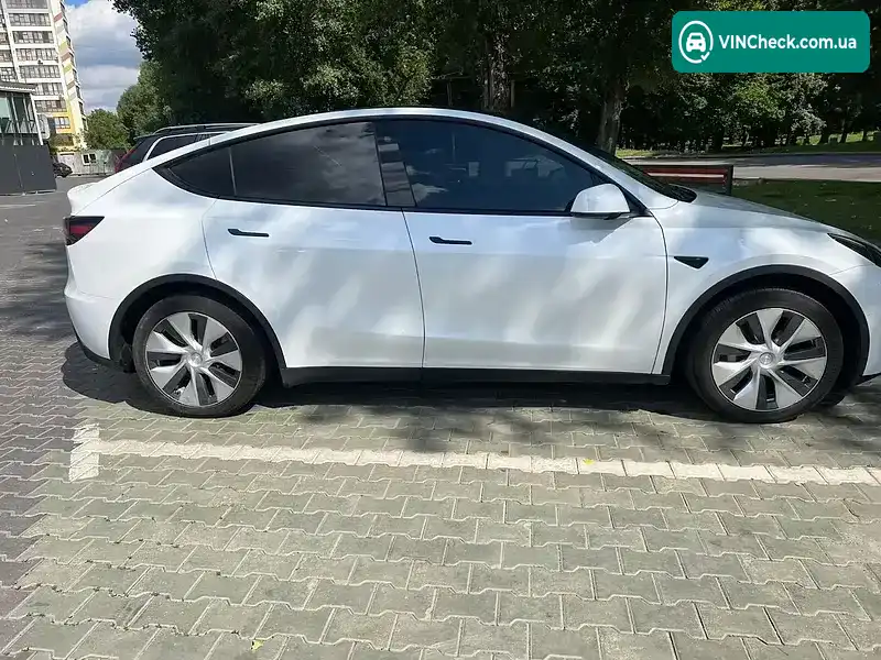 Tesla Model Y 2021, фото з оголошення 2 з 7, VIN 5YJYGDEE6MF260162