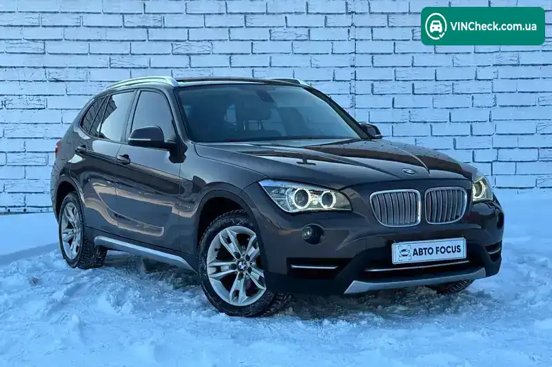 BMW X1 2012, фото з оголошення 1 з 21, VIN WBAVP71000VW23417