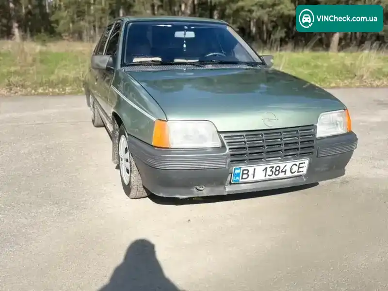 Opel Kadett 1986, фото з оголошення 1 з 11, VIN W0L000039G5173100
