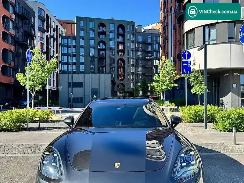 Porsche Panamera 2018, фото з оголошення 1 з 20, VIN WP0AE2A73JL177106