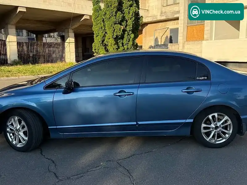 Honda Civic 2008, фото з оголошення 2 з 20, VIN NLAFD75408W050284