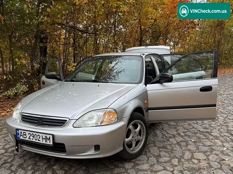 Honda Civic 1998, фото з оголошення 1 з 20, VIN JHMEK3558XS400052