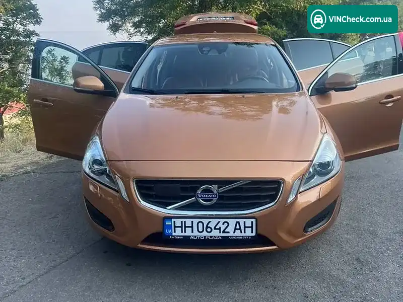 Volvo S60 2010, фото з оголошення 1 з 16, VIN YV1FS445BB2010896