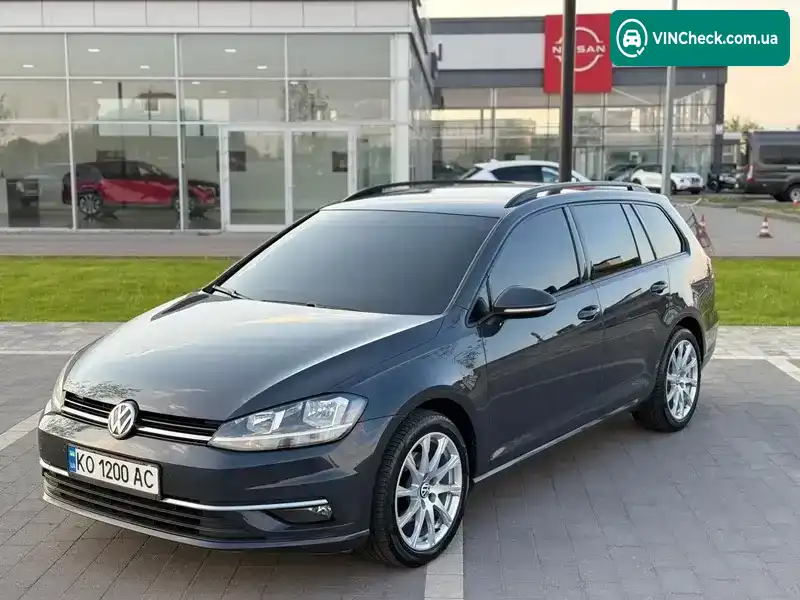 Volkswagen Golf 2017, фото з оголошення 2 з 21, VIN WVWZZZAUZHP772874