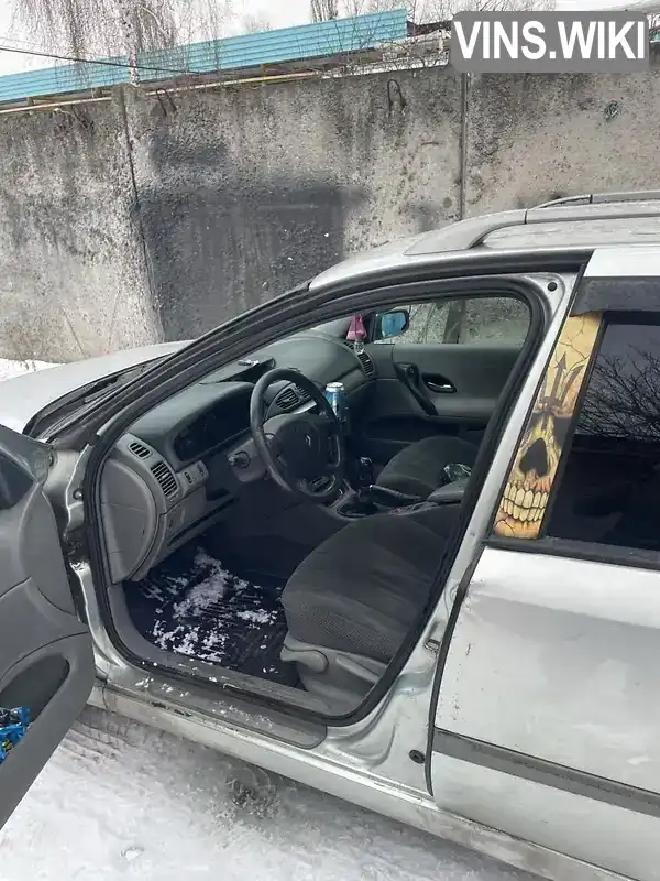 Renault Laguna 2001, фото з оголошення 2 з 8, VIN VF1KG0G0625197995