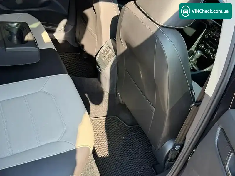 Volkswagen Passat 2020, фото з оголошення 2 з 20, VIN 1VWMA7A39LC027522