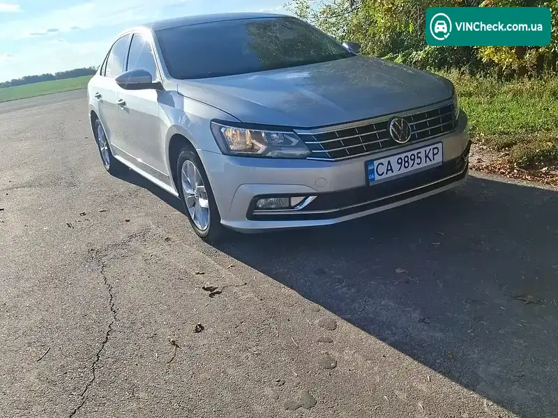 Volkswagen Passat 2017, фото з оголошення 2 з 16, VIN 1VWAT7A32HC059233