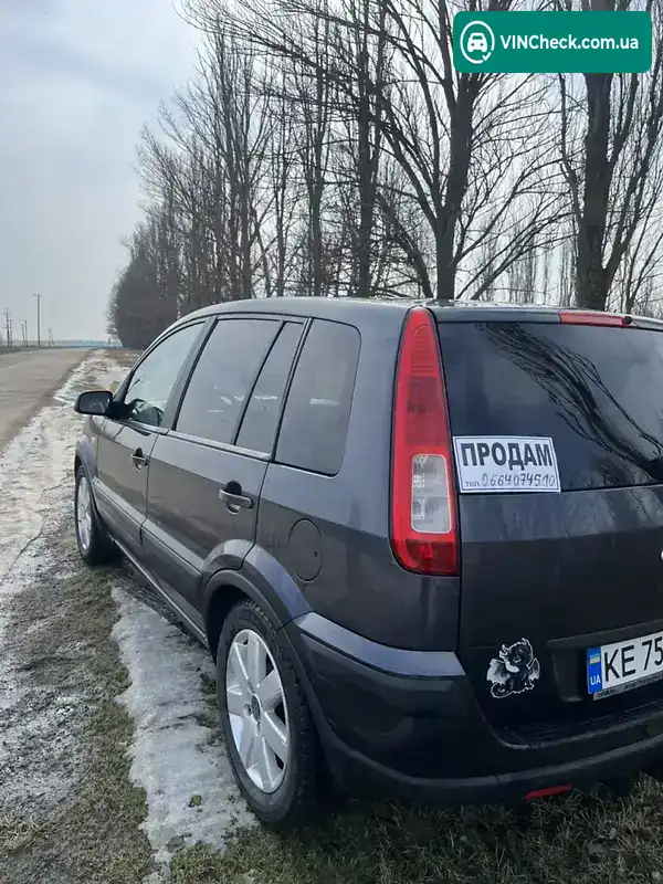 Ford Fusion 2005, фото з оголошення 2 з 13, VIN WF0UXXGAJU5E01999