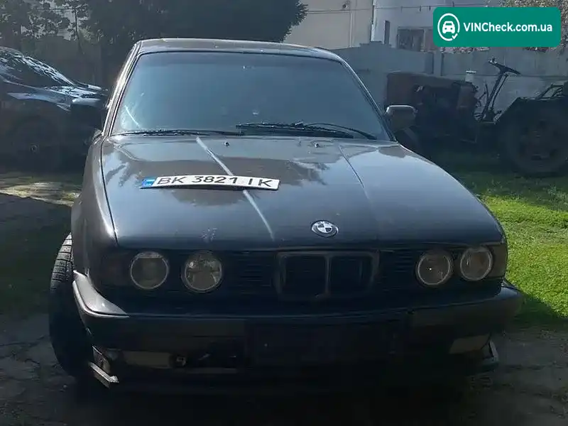 BMW 5 Series 1989, фото з оголошення 1 з 17, VIN WBAHA51080BA62956