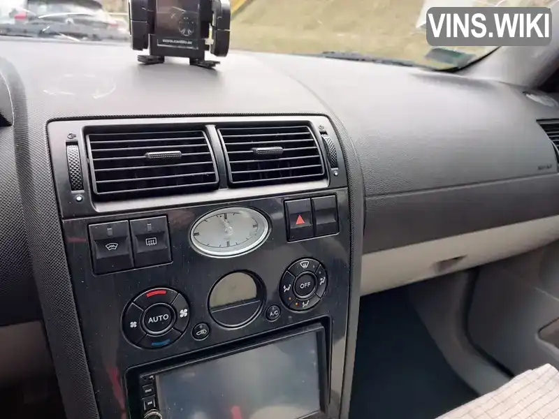 Ford Mondeo 2001, фото з оголошення 2 з 8, VIN WF0WXXGBBW1P38937