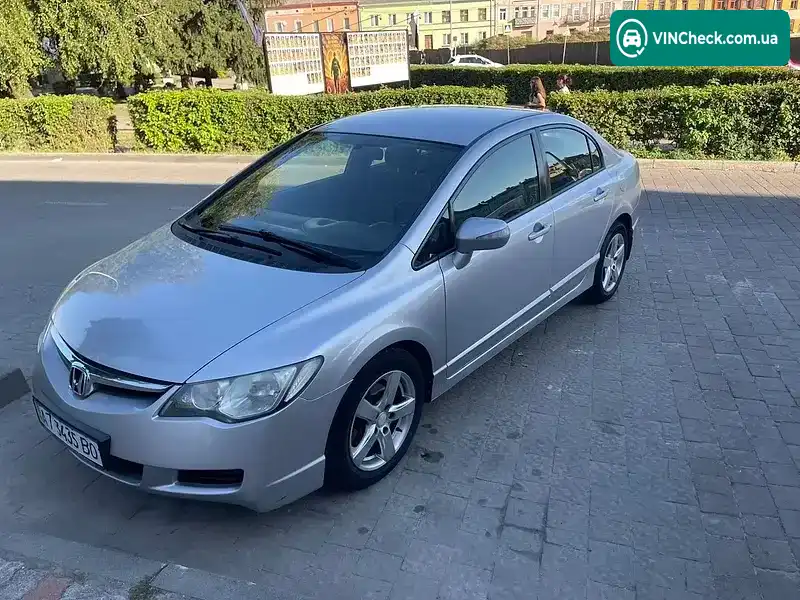 Honda Civic 2008, фото з оголошення 1 з 20, VIN NLAFD75408W050236