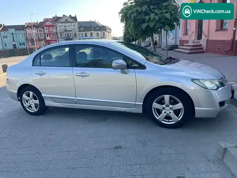 Honda Civic 2008, фото з оголошення 2 з 20, VIN NLAFD75408W050236