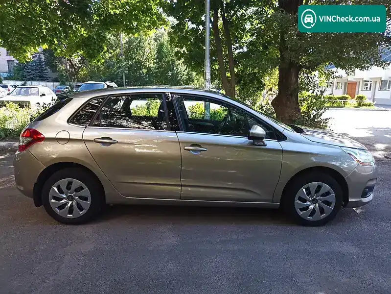 Citroen C4 2012, фото з оголошення 2 з 17, VIN VF7NC5FS9CY628373