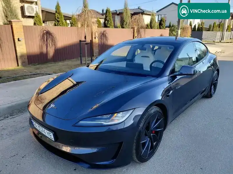 Tesla Model 3 2024, фото з оголошення 1 з 10, VIN 5YJ3E1ET1RF854601
