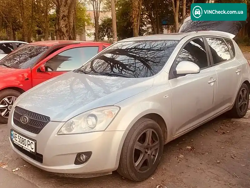 Kia Ceed 2007, фото з оголошення 1 з 9, VIN U5YFF24427L011414