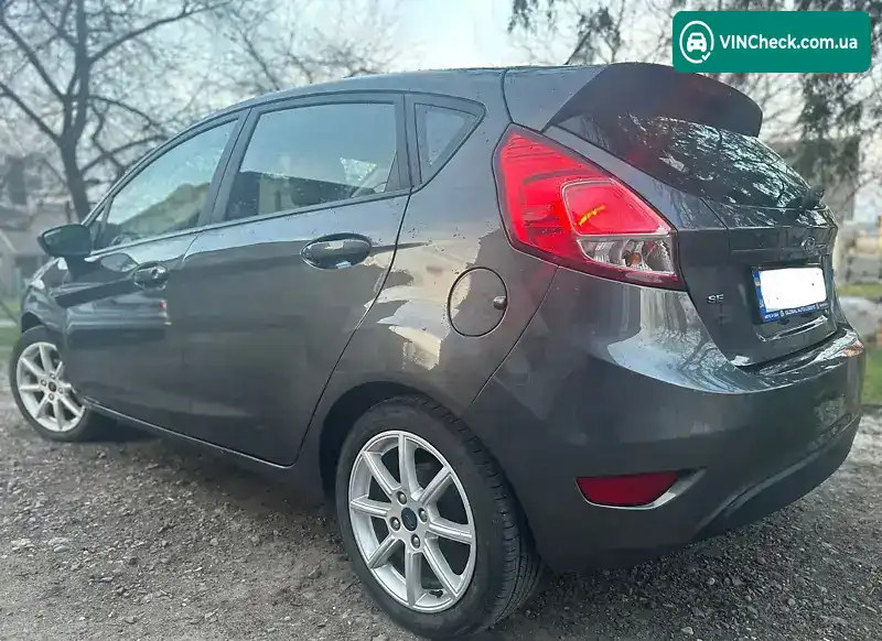 Ford Fiesta 2019, фото з оголошення 2 з 21, VIN 3FADP4EJ1KM148282