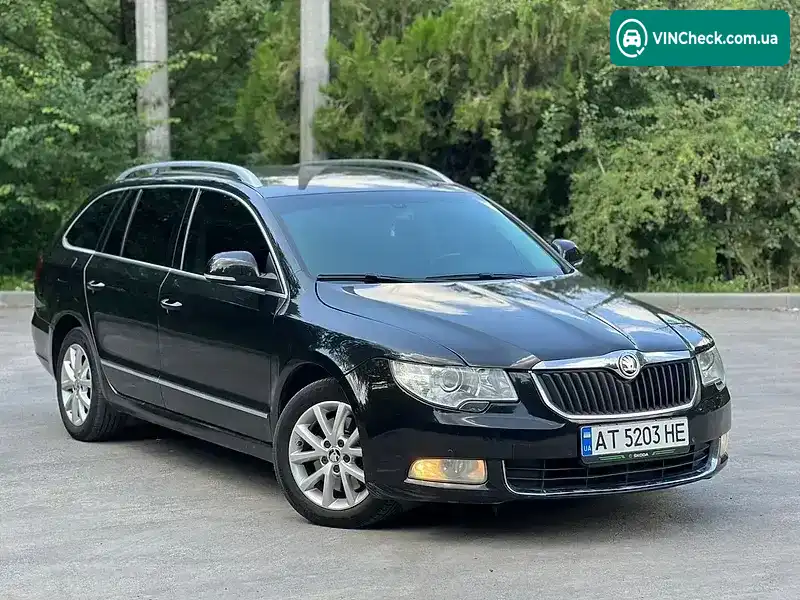 Skoda Superb 2011, фото з оголошення 2 з 20, VIN TMBLE93T8B9052113