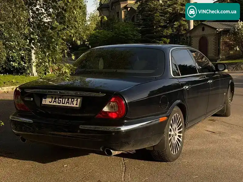 Jaguar XJ 2005, фото з оголошення 2 з 6, VIN SAJAA90P86SH02359