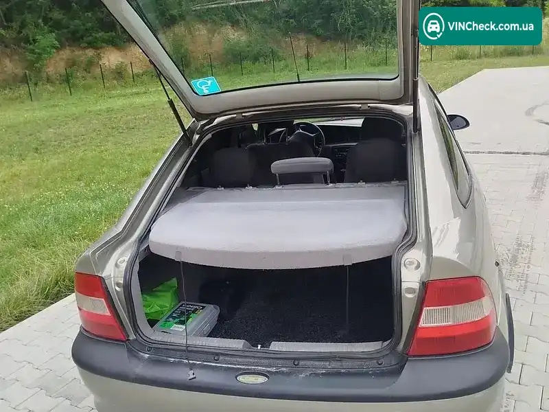 Opel Vectra 1997, фото з оголошення 2 з 13, VIN W0L000038V5229492
