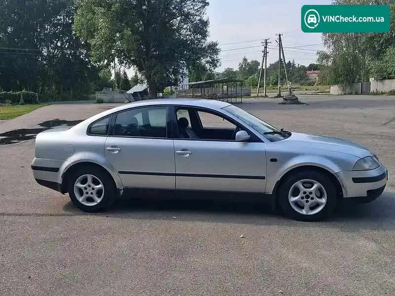 Volkswagen Passat 2000, фото з оголошення 2 з 17, VIN WVWZZZ3BZ1P054787