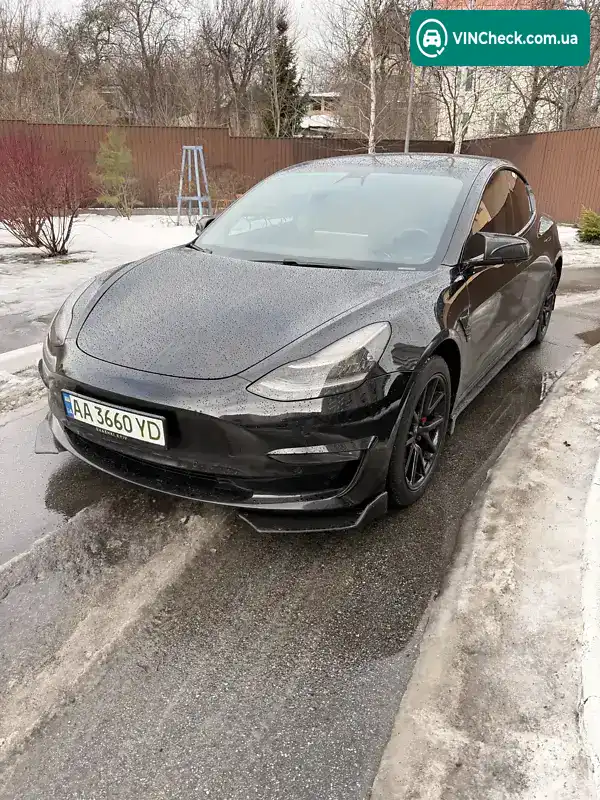 Tesla Model 3 2019, фото з оголошення 1 з 21, VIN 5YJ3E1EB9KF197088