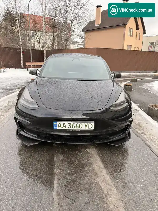 Tesla Model 3 2019, фото з оголошення 2 з 21, VIN 5YJ3E1EB9KF197088