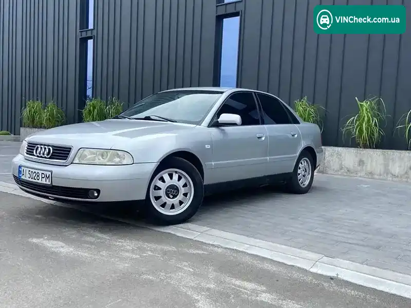 Audi A4 1999, фото з оголошення 2 з 9, VIN WAUZZZ8DZXA210137