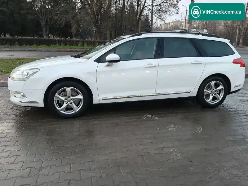 Citroen C5 2010, фото з оголошення 2 з 21, VIN VF7RWRHHAAL553637