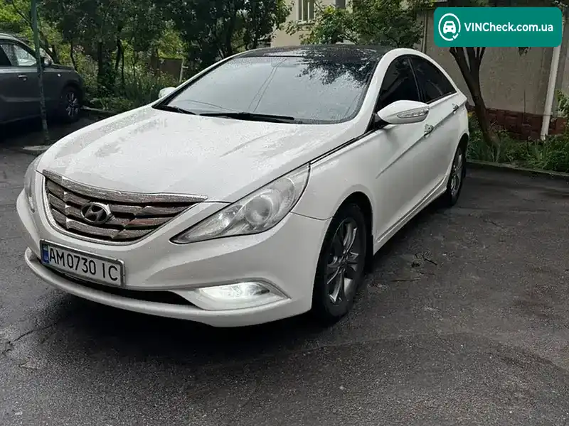 Hyundai Sonata 2010, фото з оголошення 2 з 9, VIN KMHEC41CBBA168972