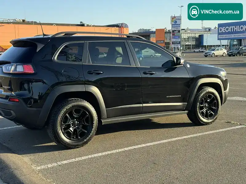 Jeep Cherokee 2019, фото з оголошення 1 з 19, VIN 1C4PJMBN4LD549418