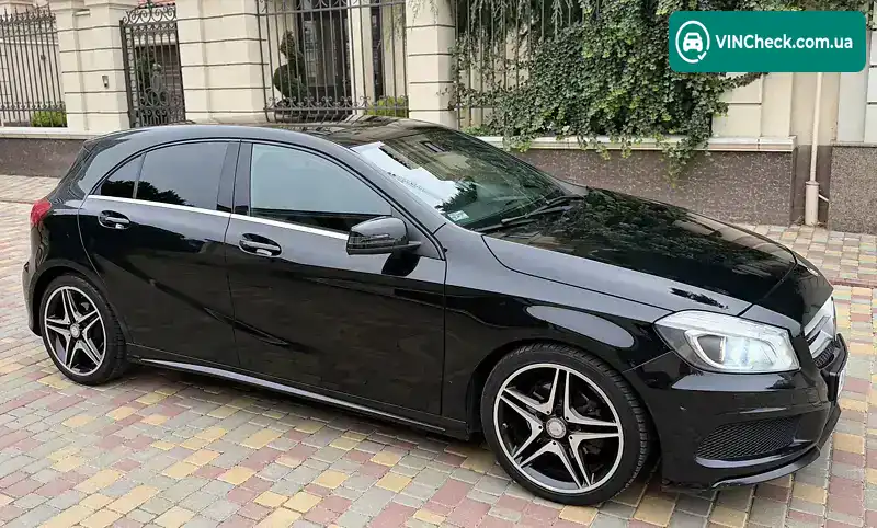 Mercedes-Benz A-Class 2015, фото з оголошення 2 з 14, VIN WDD1760421J404587