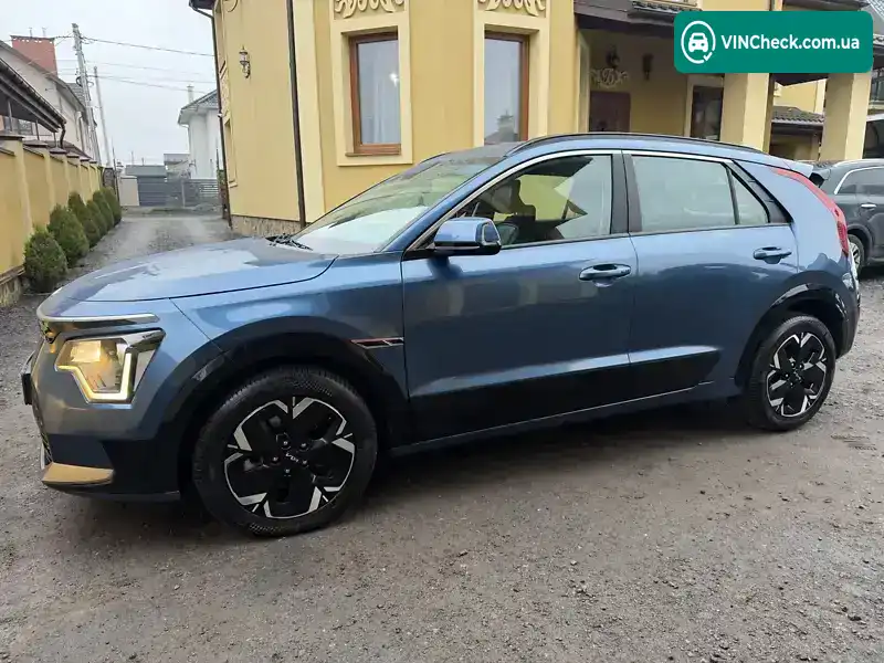 Kia Niro 2023, фото з оголошення 2 з 21, VIN KNACR811FR5057219