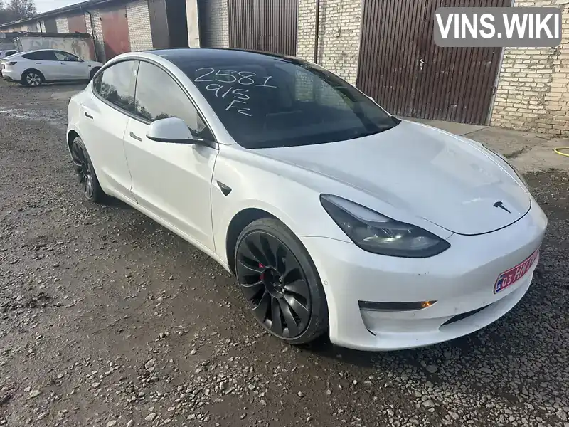 Tesla Model 3 2021, фото з оголошення 1 з 8, VIN 5YJ3E1EC4MF094253
