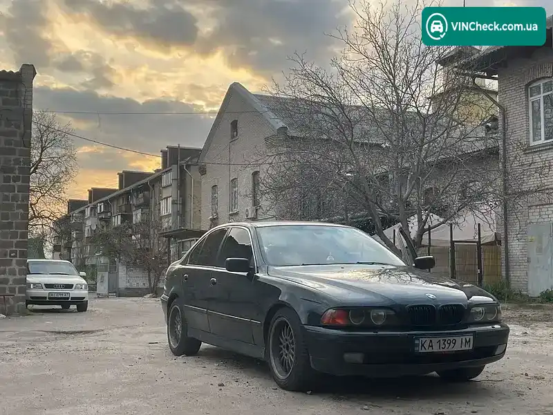 BMW 5 Series 1999, фото з оголошення 2 з 12, VIN WBADM61080GN07210