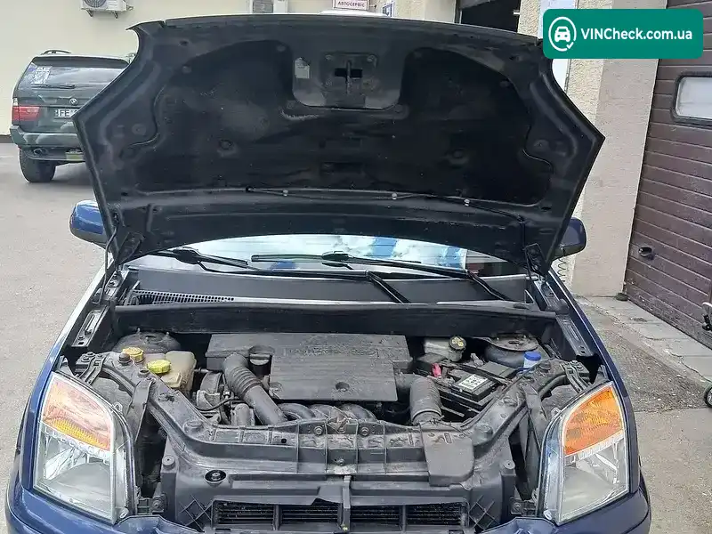Ford Fusion 2011, фото з оголошення 2 з 11, VIN WF0UXXGAJUBT56822