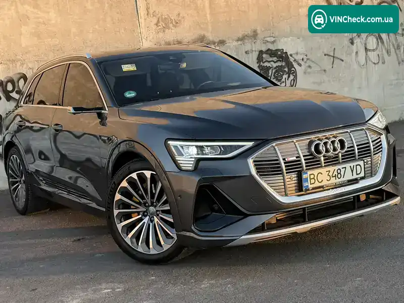 Audi e-tron 2020, фото з оголошення 1 з 21, VIN WAUZZZGE6LB024795