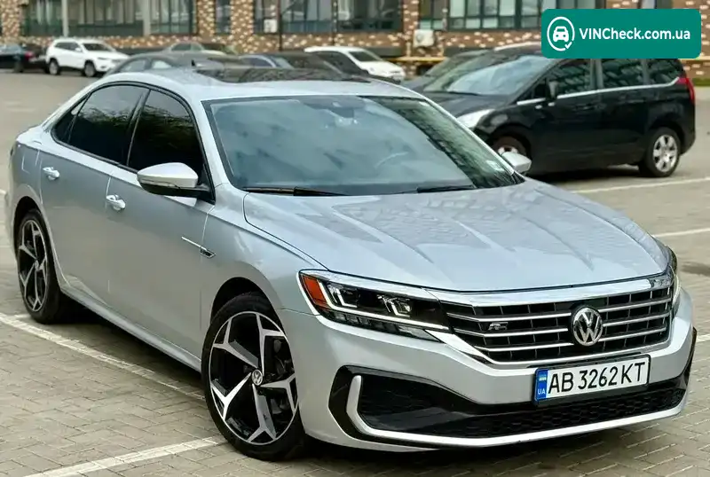 Volkswagen Passat 2020, фото з оголошення 1 з 21, VIN 1VWMA7A39LC026385